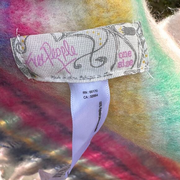 Free People Fringe Pastel Stripe Blanket 60x50 Ultra Soft Striped Throw NWT - Picture 3 of 9